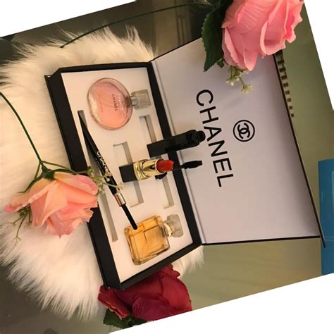 chanel perfume and lipstick set price|Chanel lipstick online shop.